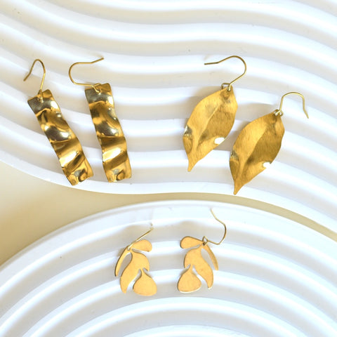 HOLIDAY EARRING DEAL!